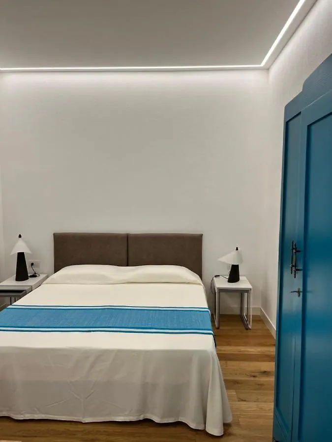 Hotel Dimora Elle La Maddalena  Pensión