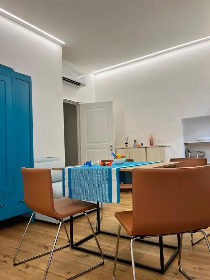 Dimora Elle Hotel La Maddalena  La Maddalena (Sassari)