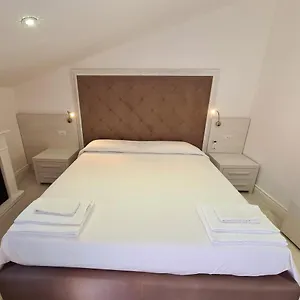 3* Affittacamere Diffuso Isola Nel Parco