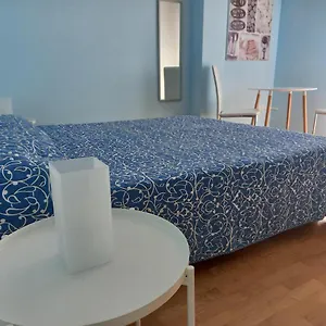 Bed & Breakfast A Un Passo Da..., Elmas
