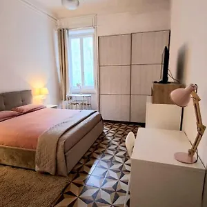 Frida's House Bed and breakfast Milán